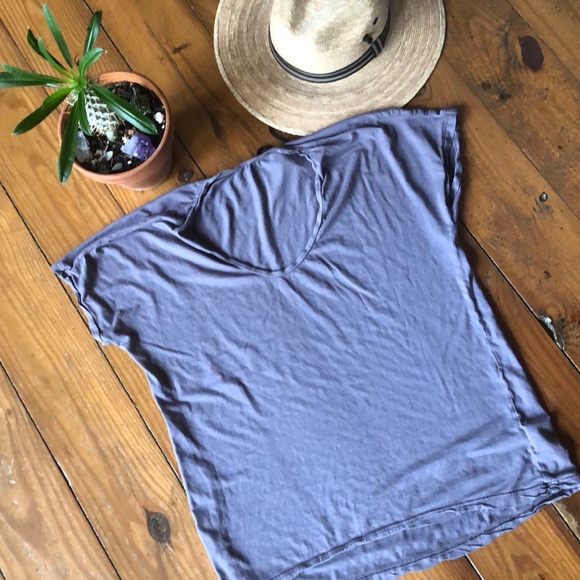 Everlane Tops - Everlane cotton tshirt